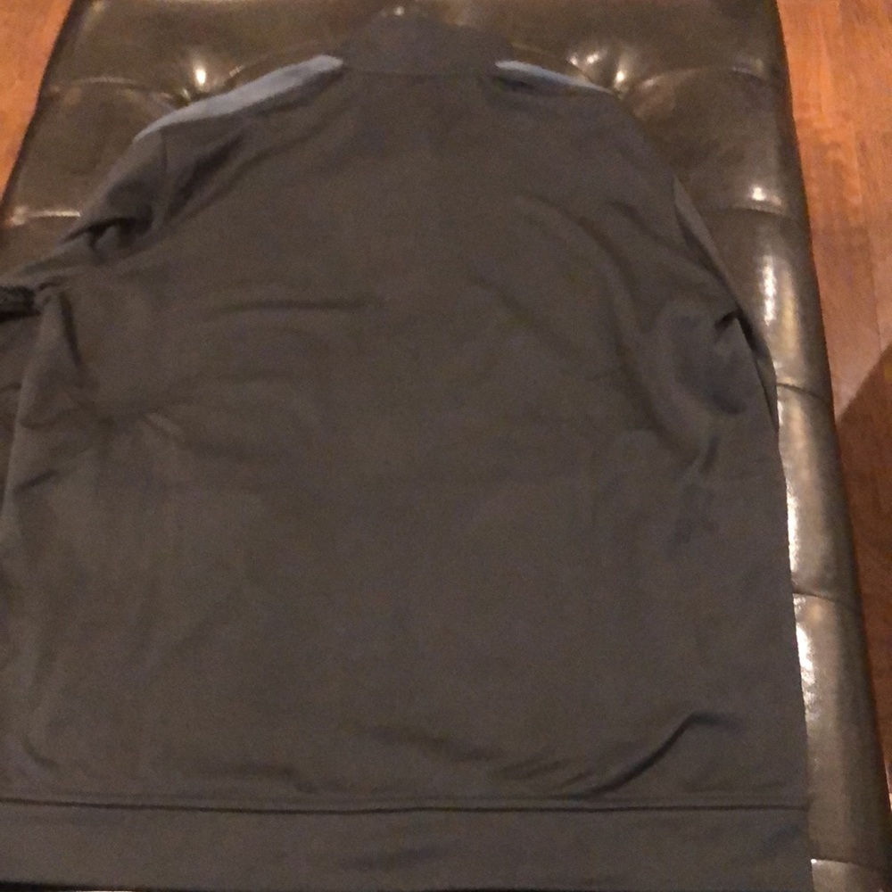 Under Armour,L, long sleeve jogging jacket, black/gray. - Picture 6 of 8